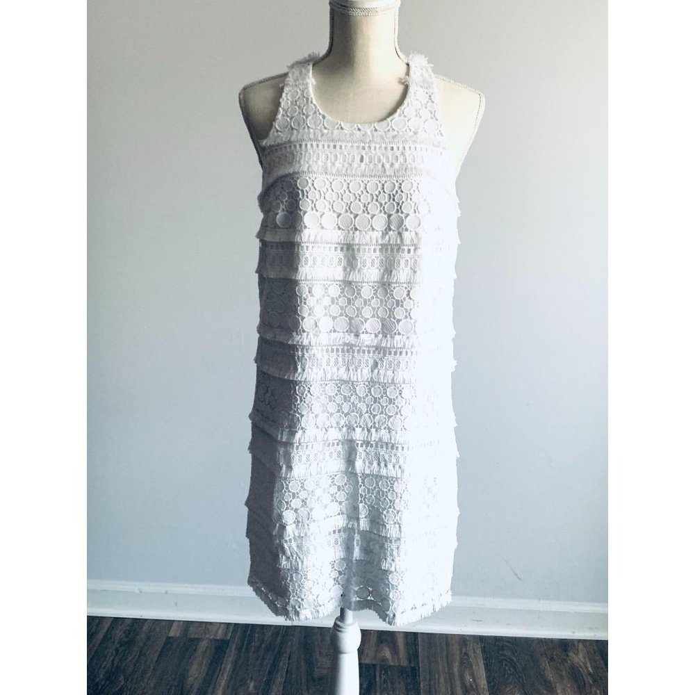 Lilly Pulitzer White Annette Shift size 6